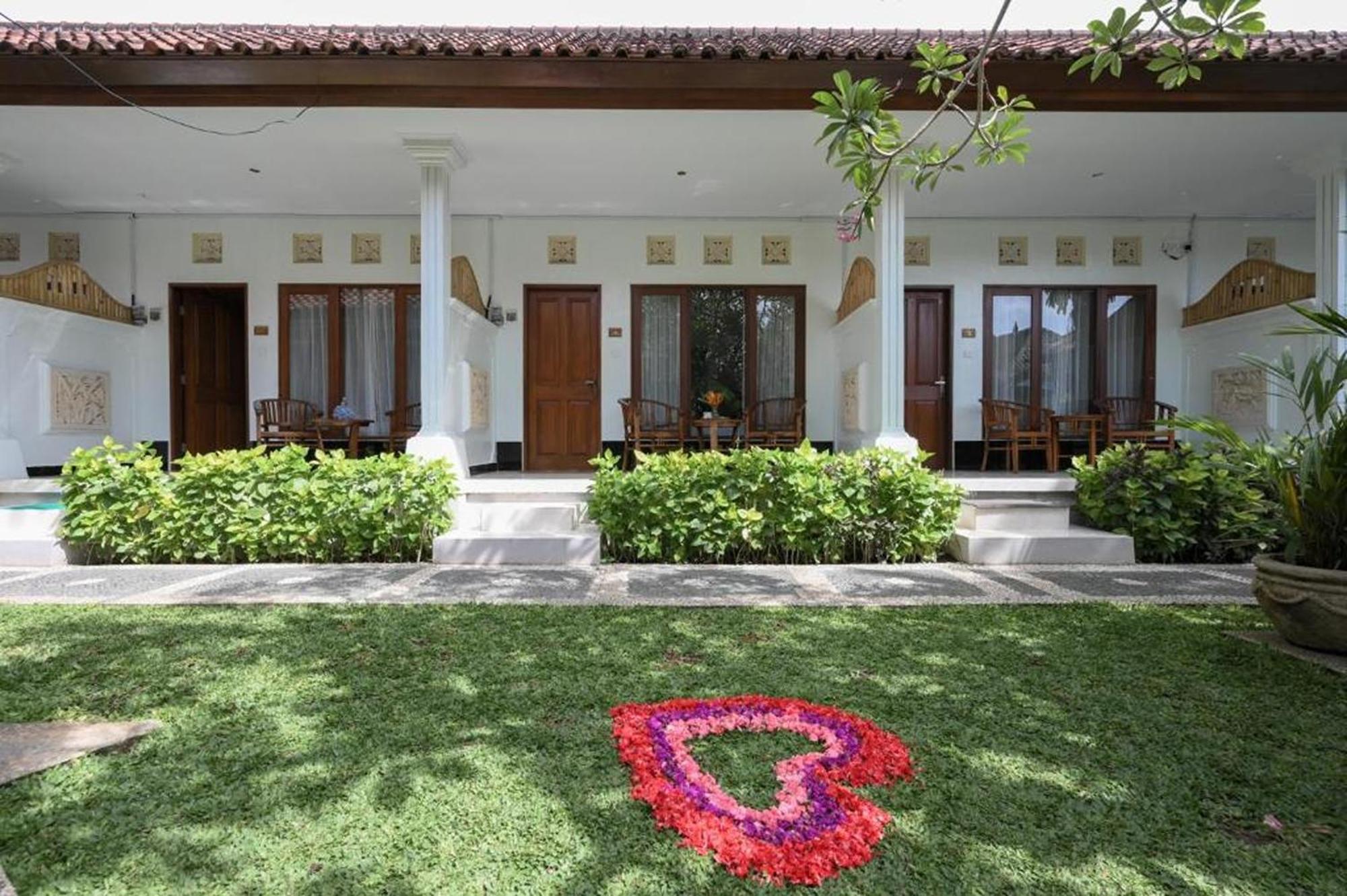 Tiga Naga Villa Denpasar  Ngoại thất bức ảnh