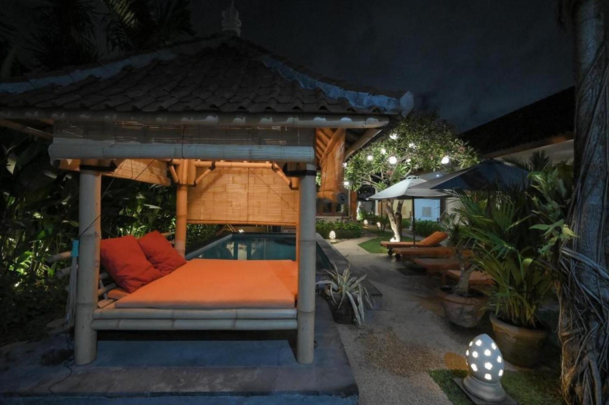 Tiga Naga Villa Denpasar  Ngoại thất bức ảnh