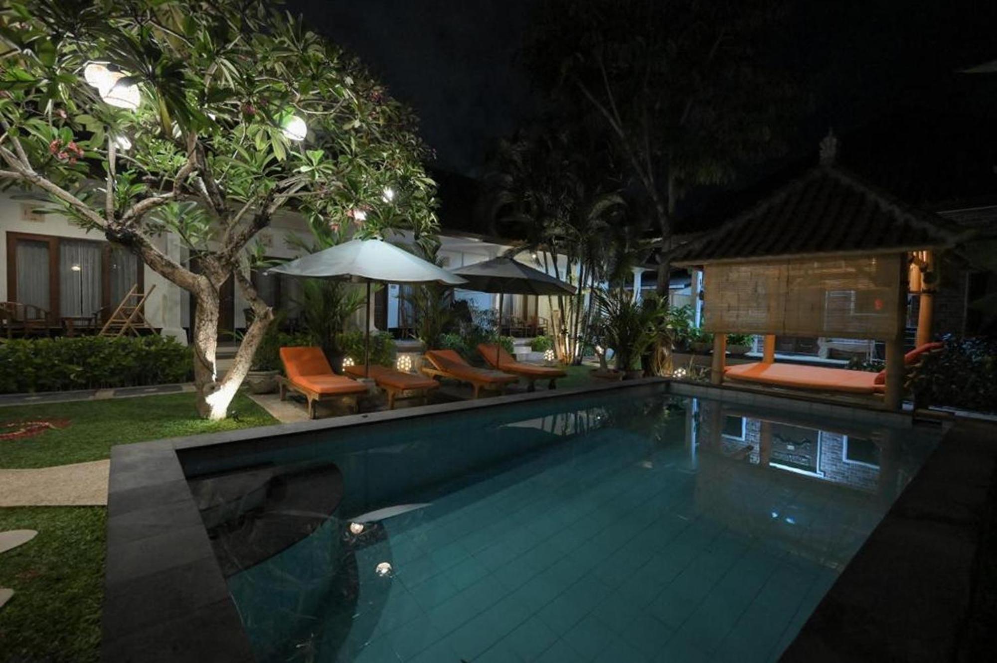 Tiga Naga Villa Denpasar  Ngoại thất bức ảnh